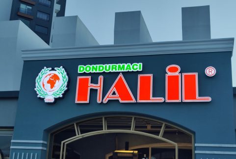DONDURMACI HALİL / TABELA – TOTEM UYGULAMA